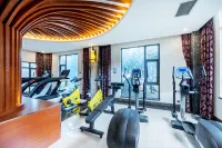 Shilin Wukeshu Hot Springs Resort Hotel - Gym