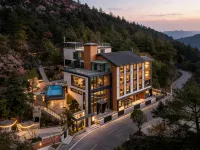 Jinshining Vila Hotels near Jinfuo Mountain