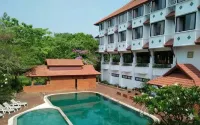 โรงแรมล้านนา ออเรียนทัล แม่โจ้