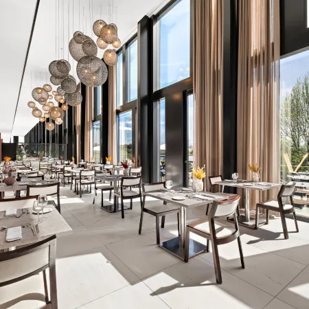 Axis Viana Business & Spa Hotel