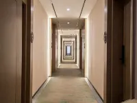 君悅四季飯店（喀什古城萬達廣場店） - 3 星級