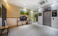 2 晚酒店