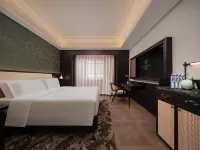 FAN Blooming Flowers · 1908 | Shanghai Luxury Accommodation