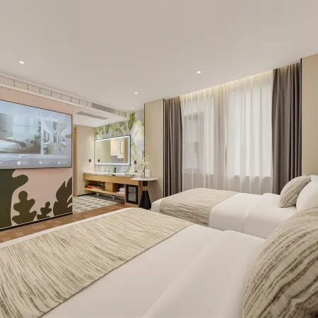 sky·Holiday Hotel