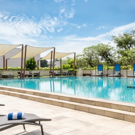 Orchard Rendezvous Hotel by Far East Hospitality Отели рядом с достопримечательностью «Станция MRT Clementi»