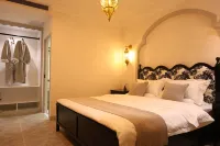 Mulan House Homestay (Yining Liuxing Street)