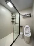 Zhuixun · Designer Full Lake View Homestay