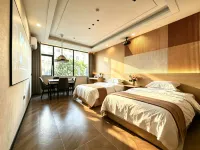 BoMan Hotel