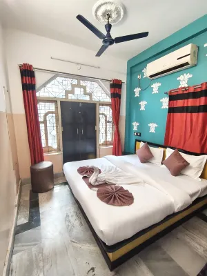 HOTEL LOTUS