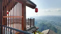 Yunzhong Mountain Villa Theme Hotel - balcony