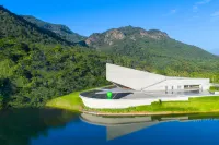 Heyuan Chunmuyuan Small Town · Dinosaur Hot Spring Hotel - Træningscentre