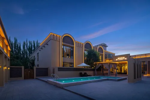 Fanjing・AURA | Desert Galaxy Pool, 360° Gilded Sunset Panoramic Stay (Shazhou Night Market) - Cheap