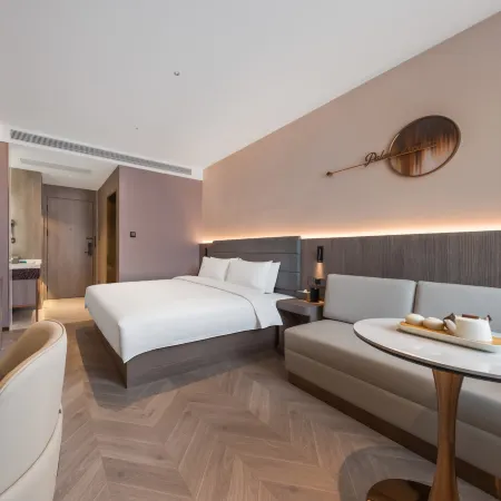 Palace Hotel (Beijing Chaoyang High-speed Rail Station Dongba Wanda Plaza )