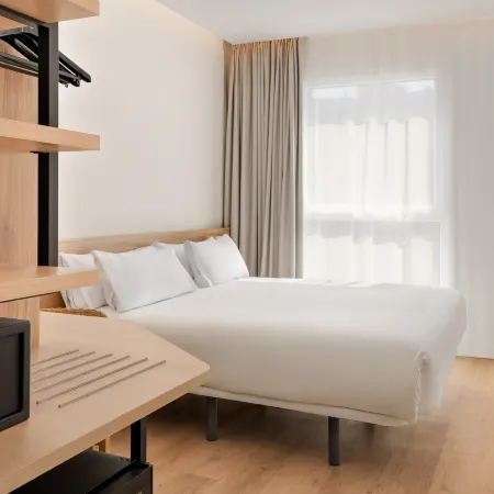 B&B HOTEL San Fermín