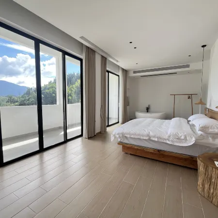 Jiufeng Mountain Hidden Realm, Lechang | Cloud Retreat Lodging