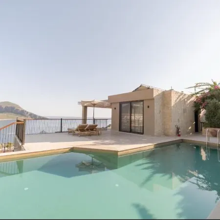 Asfiya Seaview Hotel