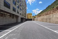 美豪ホテル 江達 - 駐車場