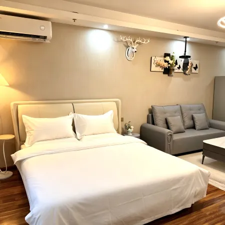 Luyan Homestay (Nanguan Night Market)