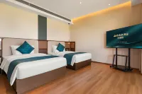 Shanbian Hot Spring Hotel (Wanfenglin) - Airport Shuttle