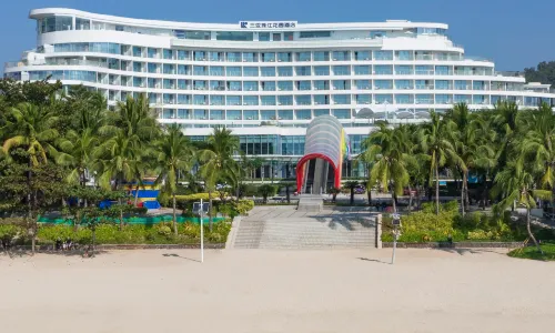 Pearl River Garden Hotel  Sanya
