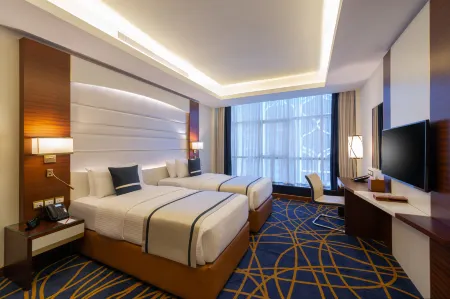 Blue Diamond Hotel Jeddah Отели рядом с достопримечательностью «Abbar and Zainy Building»