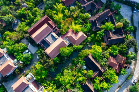 Jinta Hot Spring Hotel Отели в г. Лианхэ