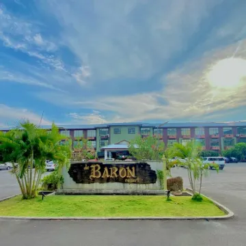 De Baron Resort Hotels near Legenda Park