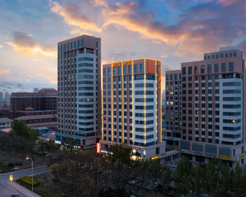 Home Inn Bobai Yun Hotel (Tianjin Jinnan Development Zone National Convention and Exhibition Center) Hotels near Jinwan Square