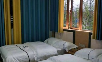 Yunuo Business Hotel