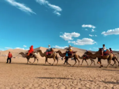 The desert camping hotel of the proprietress of Shapotou, Zhongwei Hotels in Zhongwei