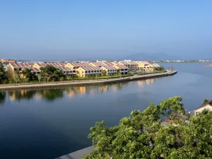 Moire Hoi An, Vignette Collection