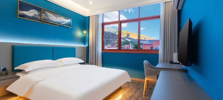 Tuyue Hotel Hotels in Batang
