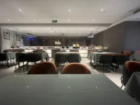 Huaxi Meishi Hotel - 2つ星