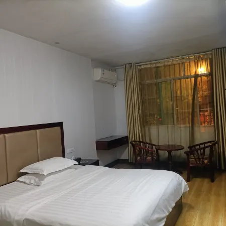 Jinsui Hotel (Changzheng Middle Road)