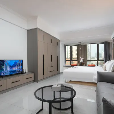 Twelve Zodiac Apartment (Houjiatang Subway Station) Các khách sạn gần Vòng đu quay Changsha