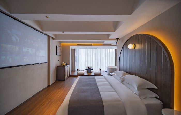 Xunyou · Hidden Luxury Homestay (Dongjianghu Scenic Area Store)