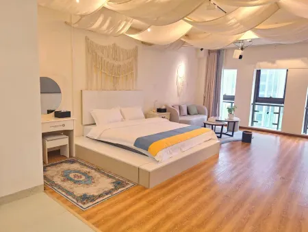 Miss Mu's B&B (Kunming South High-speed Railway Station Colorful Yunnan Branch)