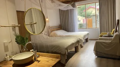 Banshan Du Homestay Hotel in zona Sichuan Baiyang Nature Reserve