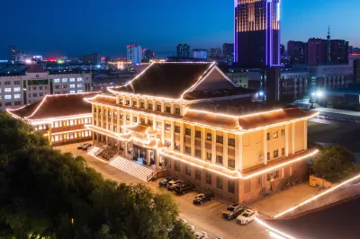 Orange Hotel (Tongliao Wanda Plaza) โรงแรมใกล้ห้องสมุด