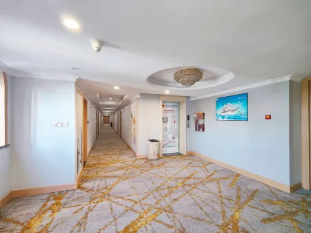 Afril Hotel Chain (Xishuiguo Fulin Store) Отели в г. Сишуй