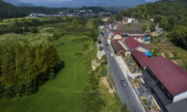 Shiyue Time Building (Ningguo Anhui Line Branch)