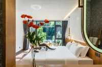 YoLo Qingdie Wu·Linya Yunshu B&B