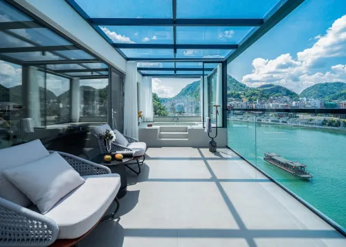 Zhenyuan · Not Late Romantic Panoramic Private Soup Designer Vacation Homestay