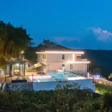 Xinchang Chayu Yunshu Homestay