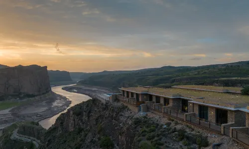 Yingpanmao Village，Laoniuwan Town，Qingshui River