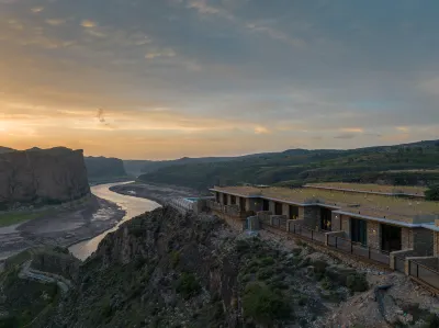 Yingpanmao Village，Laoniuwan Town，Qingshui River Hotel di 