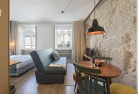 Bloom House by Sweet Porto