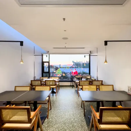 Dongshan Bay Man Scenic Apartment (Nanmen Bay)