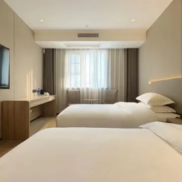 Jiaya Hotel (Xi'an University Town Master Road Branch) Отели рядом с достопримечательностью «Xi'an Jiaotong University No.1 Affiliated Hospital Chang'an Hospital»