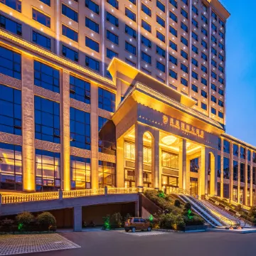 Fengshan Fenghuang International Grand Hotel